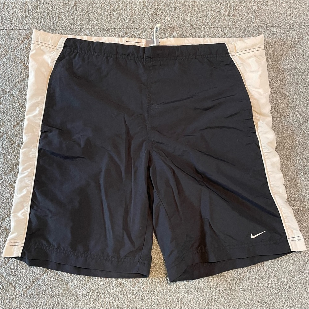 Vintage Nike Shorts Mens Size Large Blue White Lined Swim Trunks